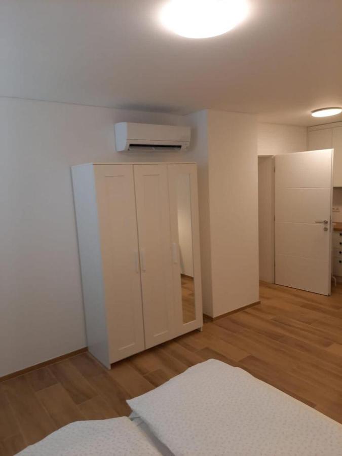 Studio Apartment Zara Appartement